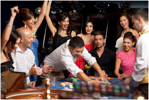 Group of winning roulette players